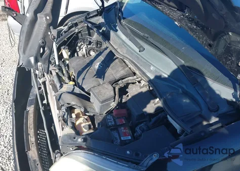 2011 Toyota Sienna Xle V6 from USA, damaged, VIN 5TDYK3DC7BS026078